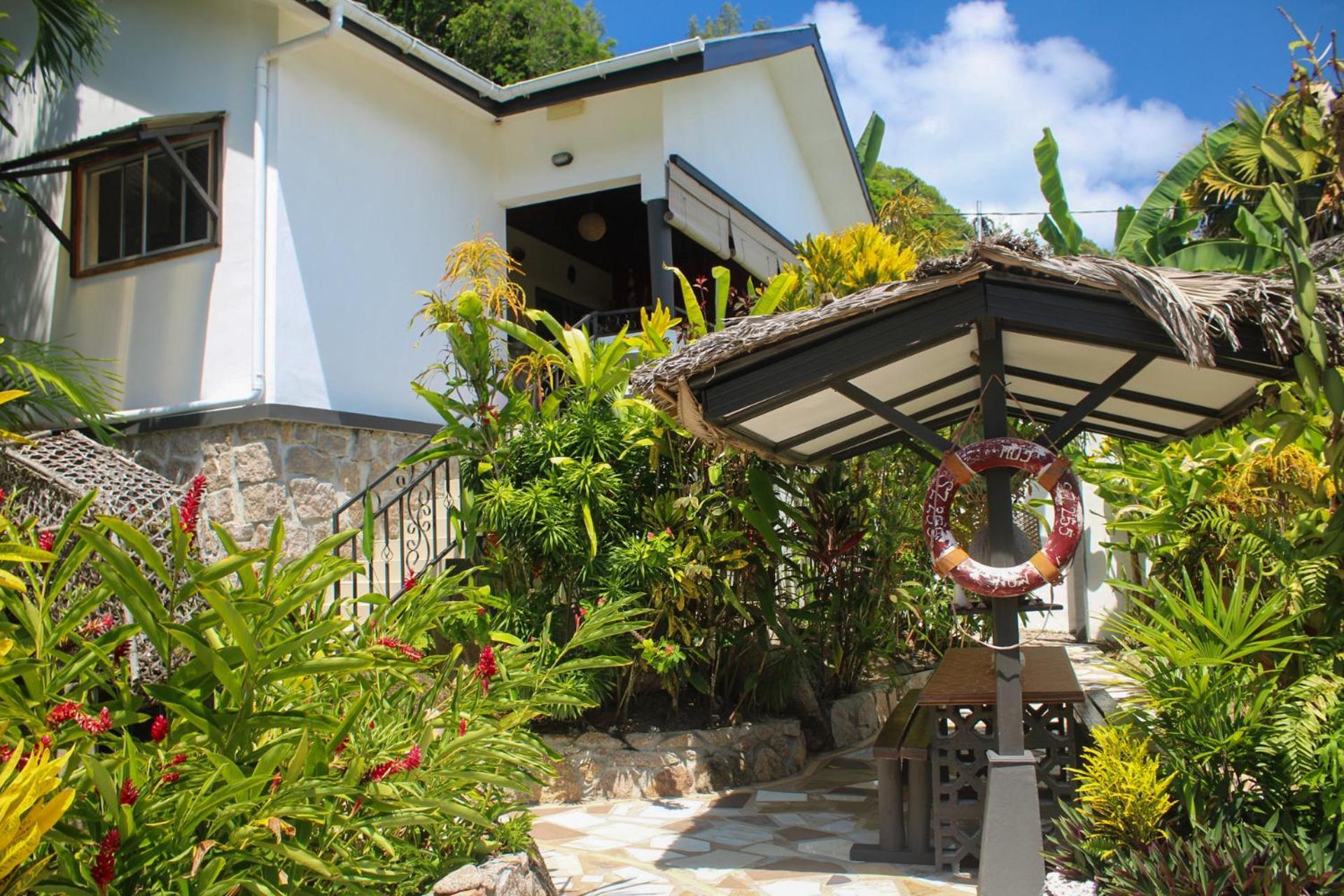 Nid'Aigle Lodge Baie Sainte Anne Ngoại thất bức ảnh
