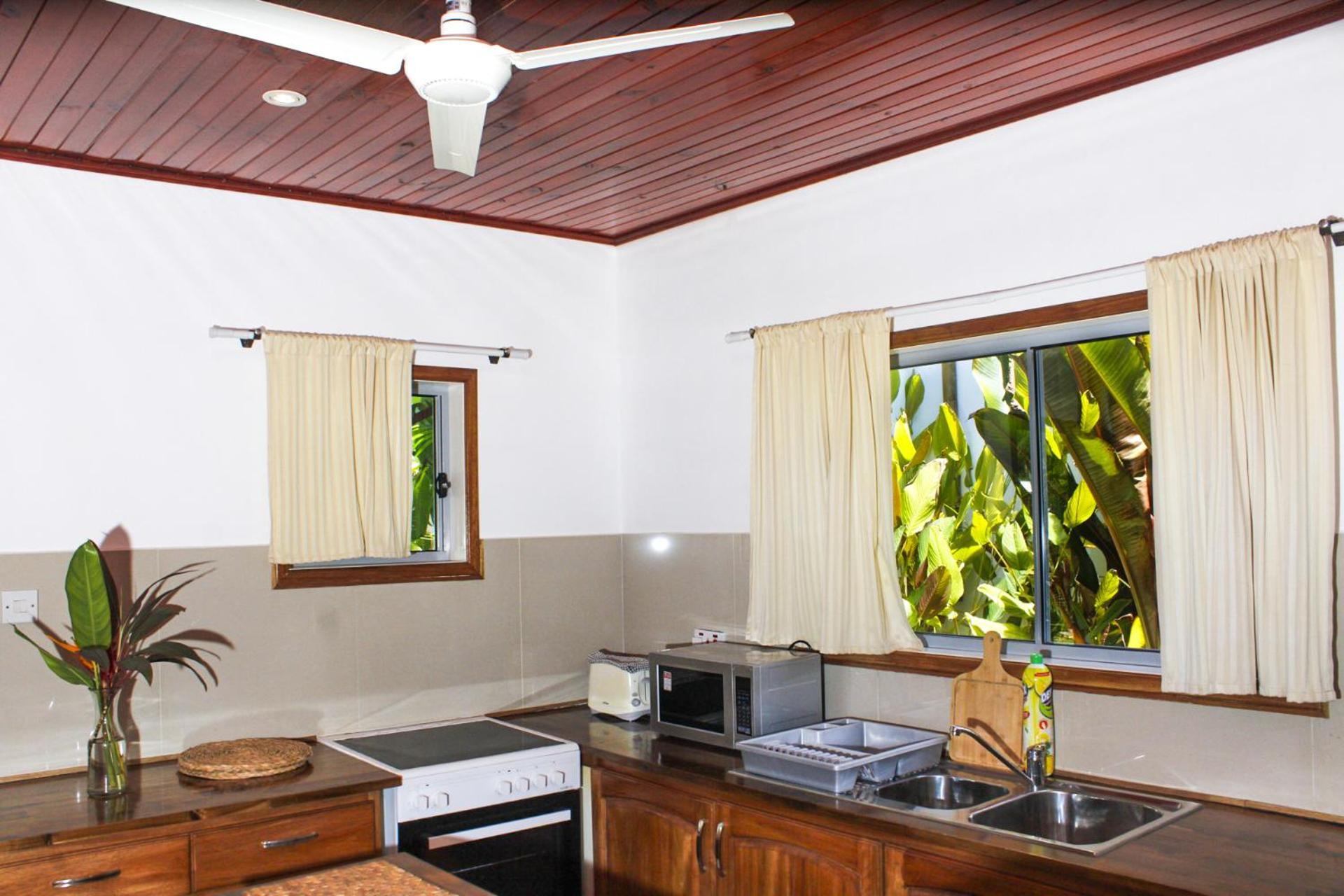 Nid'Aigle Lodge Baie Sainte Anne Ngoại thất bức ảnh